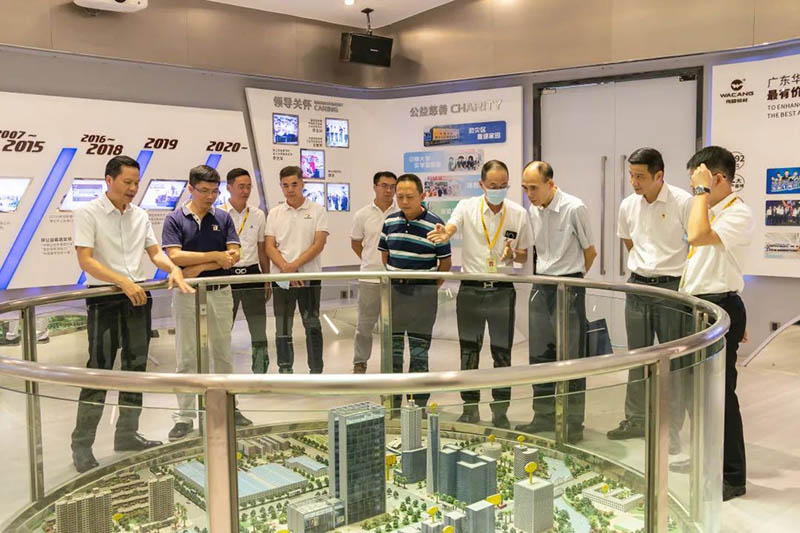 科技立异引领高质量生长|南海区市监局,狮山镇市监所一行莅临德赢VWIN集团调研指导事情