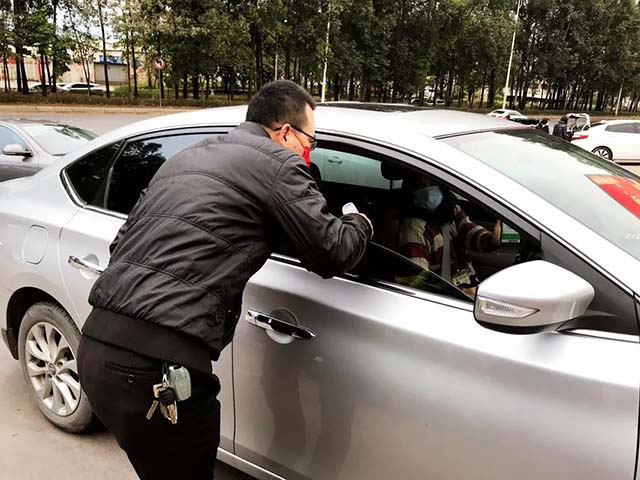 核酸检测进德赢VWIN防疫、生产两不误