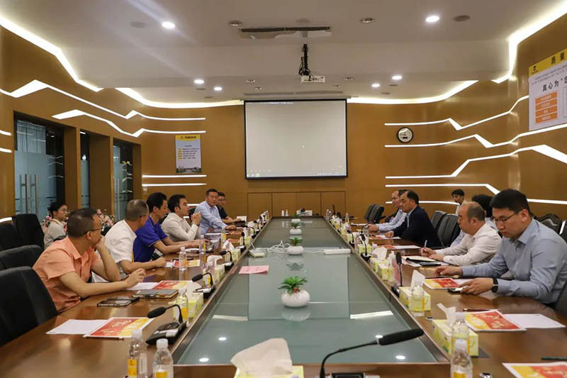 洛阳市人大副主任,新安县委书记宗国明一行莅临德赢VWIN集团调研考察